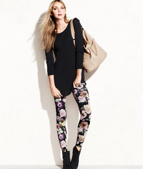 How to wear floral leggings