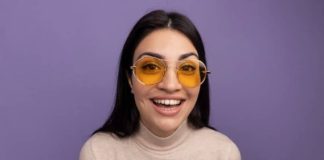 What types of glasses or sunglasses for round faces suit me best